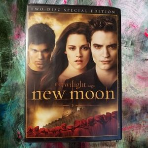 THE TWILIGHT SAGA NEW MOON